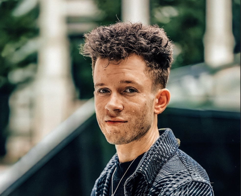 New POWERPLAY Alert: Simon Jaglom’s “LIFELINE” Inspires Resilience and Hope